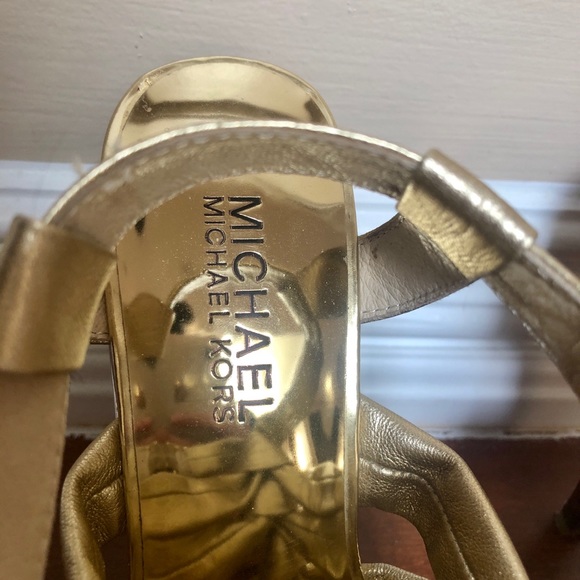 Michael Kors Heels for sale - Picture 3 of 3